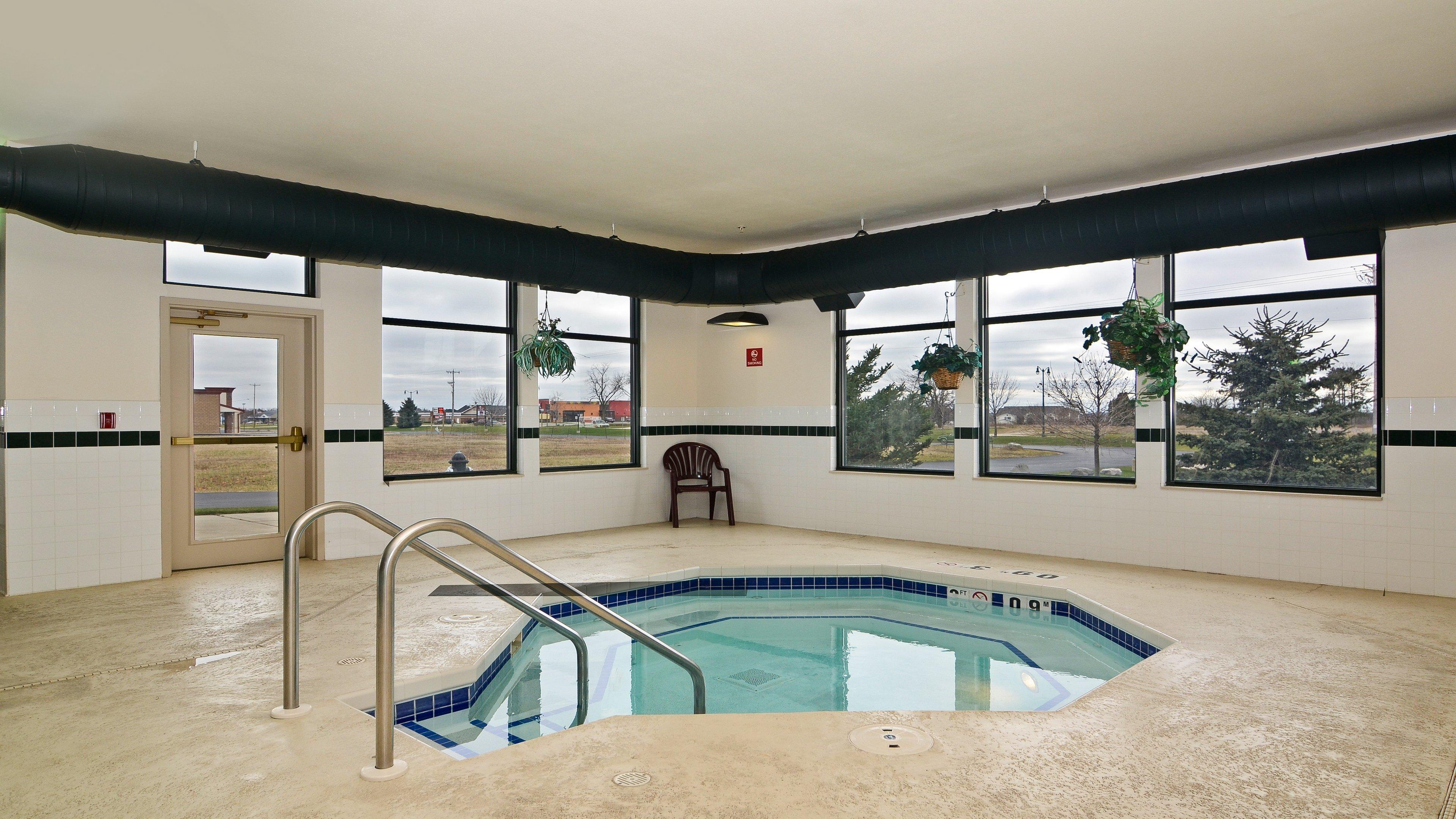 Holiday Inn Express Hotel & Suites Fort Atkinson By Ihg Экстерьер фото