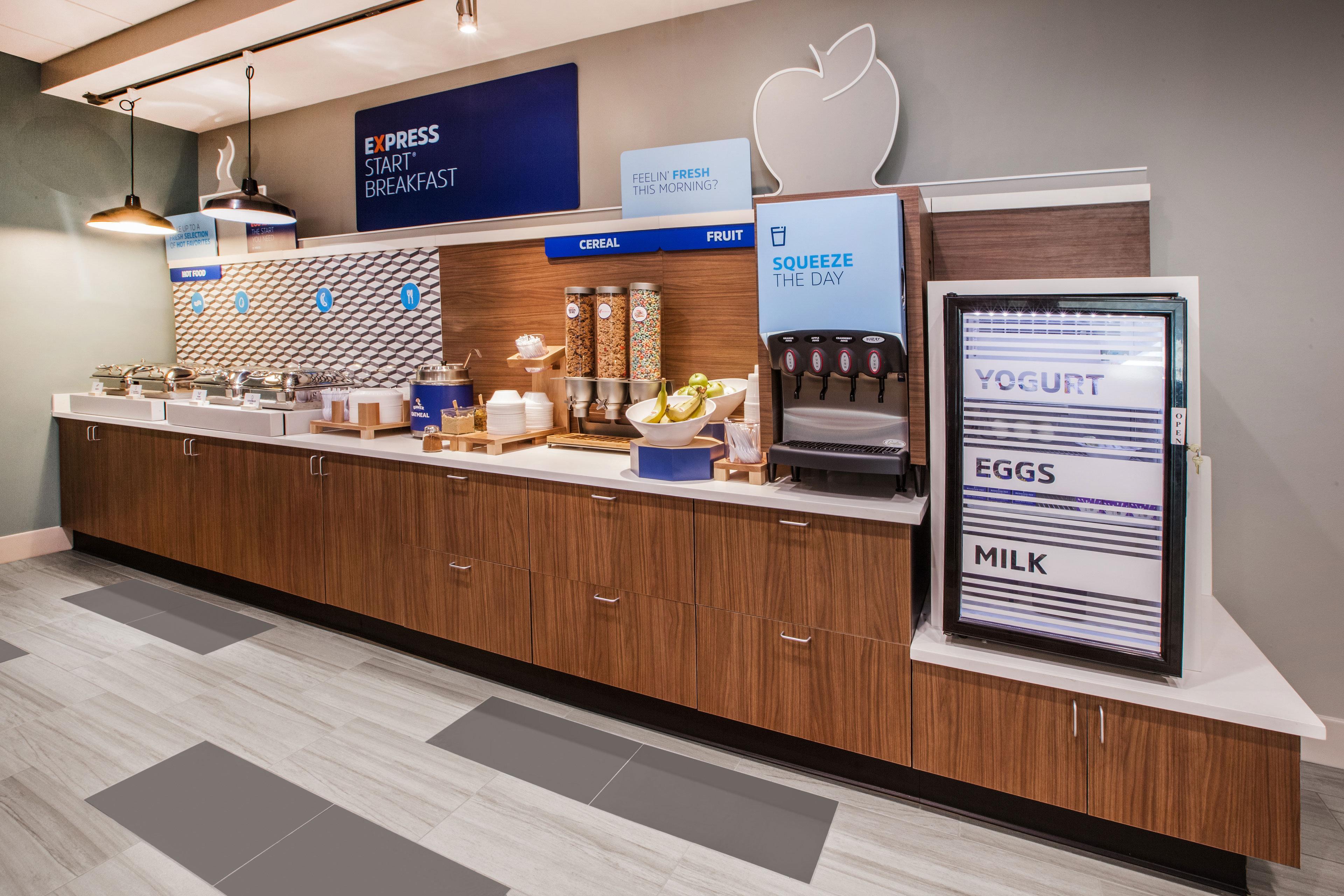Holiday Inn Express Hotel & Suites Fort Atkinson By Ihg Экстерьер фото