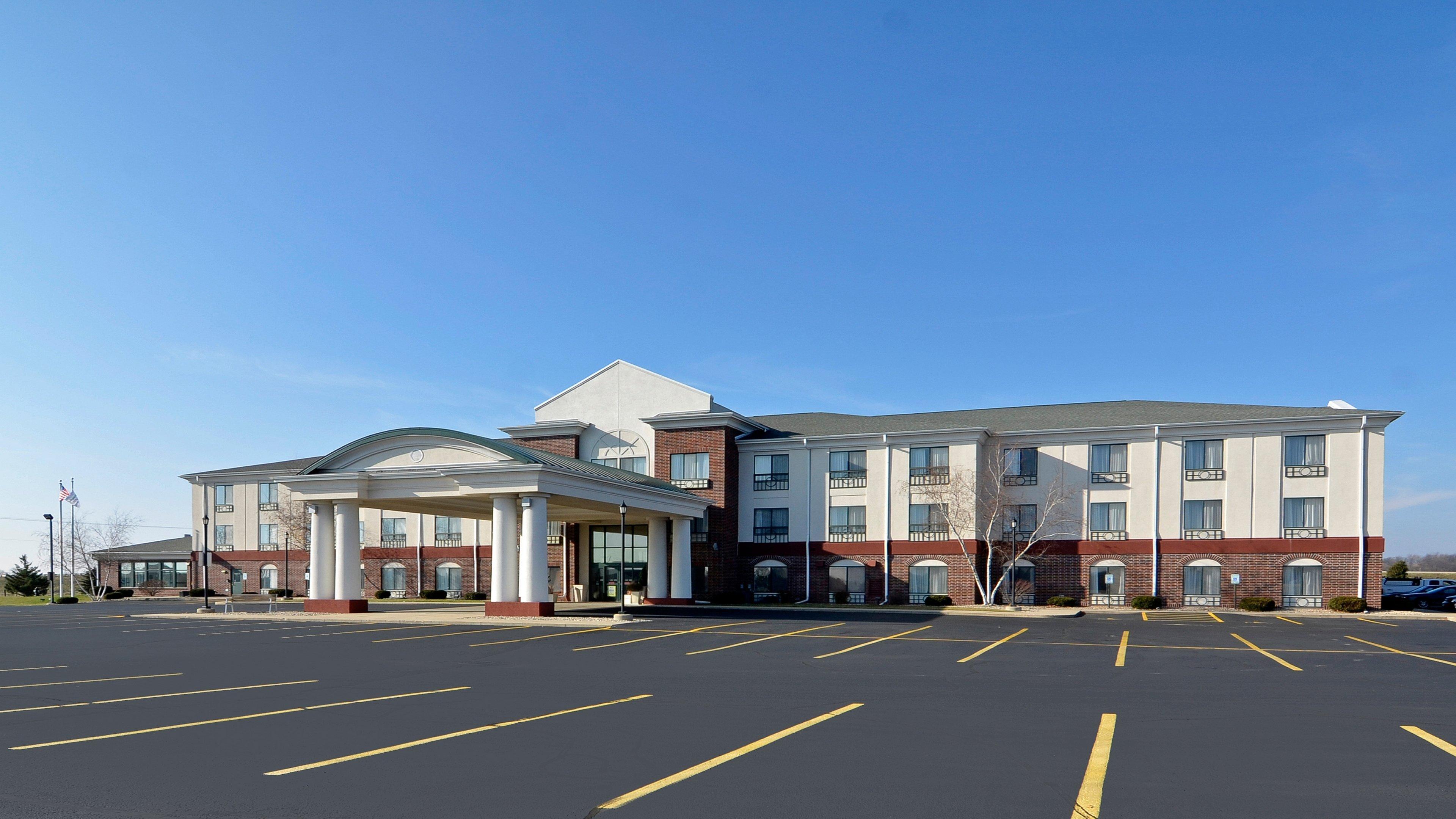 Holiday Inn Express Hotel & Suites Fort Atkinson By Ihg Экстерьер фото